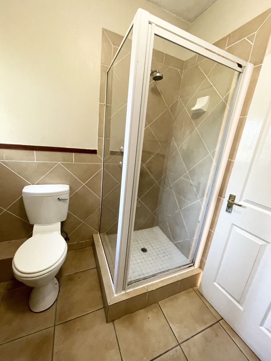 2 Bedroom Property for Sale in Sunninghill Gauteng