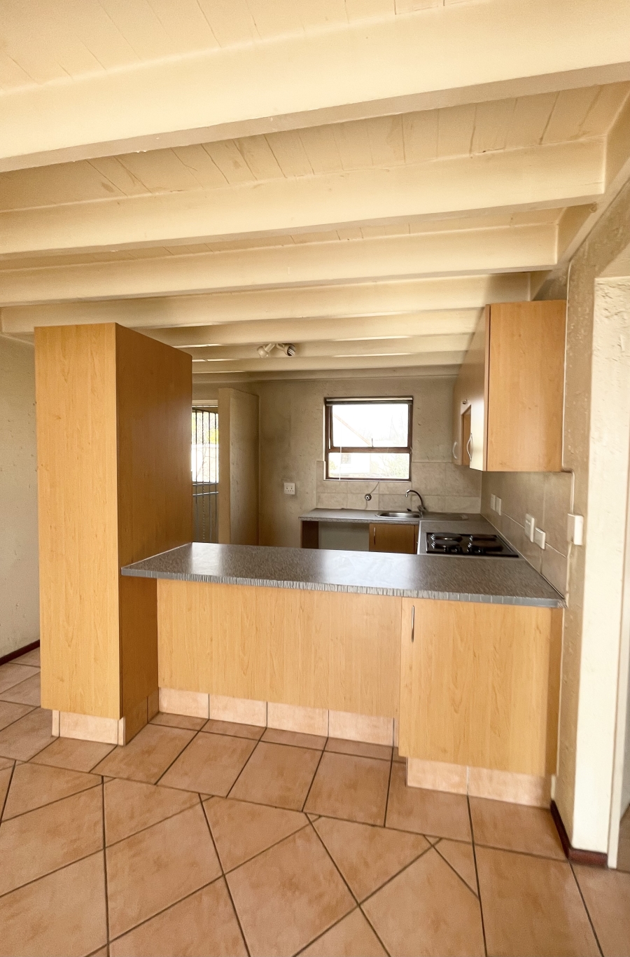 To Let 1 Bedroom Property for Rent in Sunninghill Gauteng