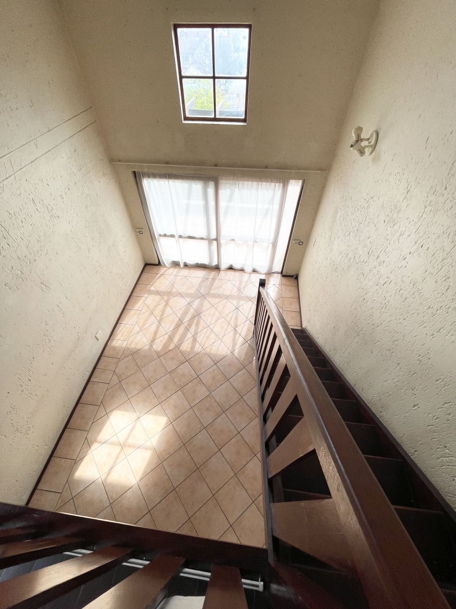 To Let 1 Bedroom Property for Rent in Sunninghill Gauteng