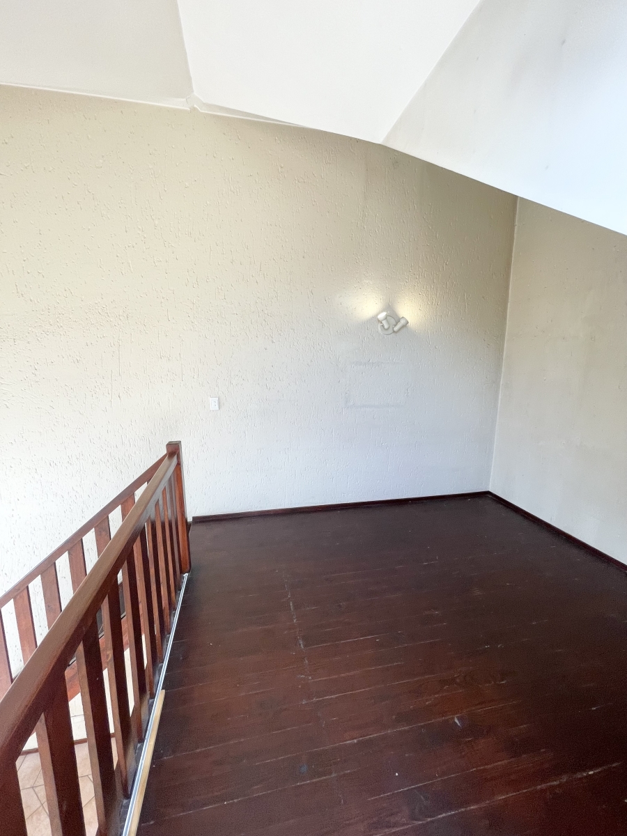 To Let 1 Bedroom Property for Rent in Sunninghill Gauteng