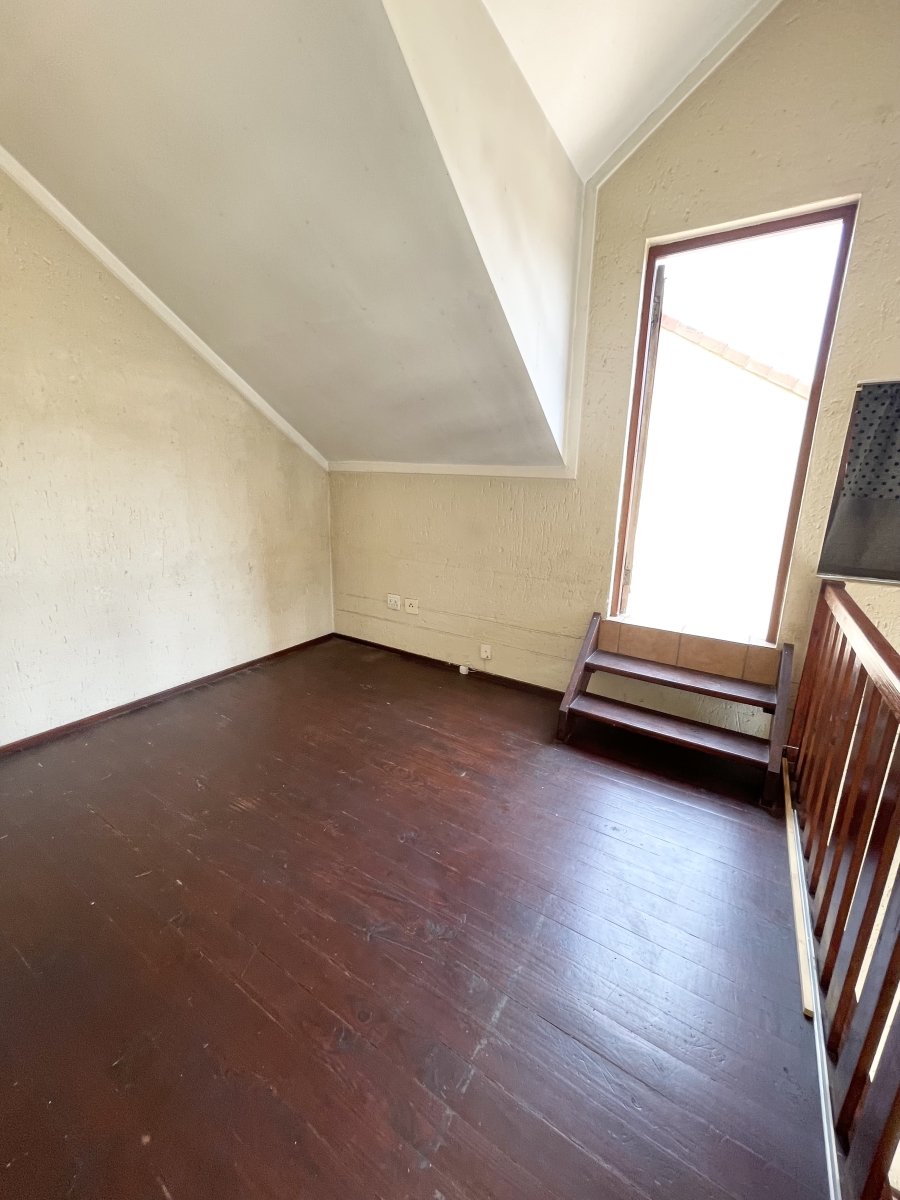 To Let 1 Bedroom Property for Rent in Sunninghill Gauteng