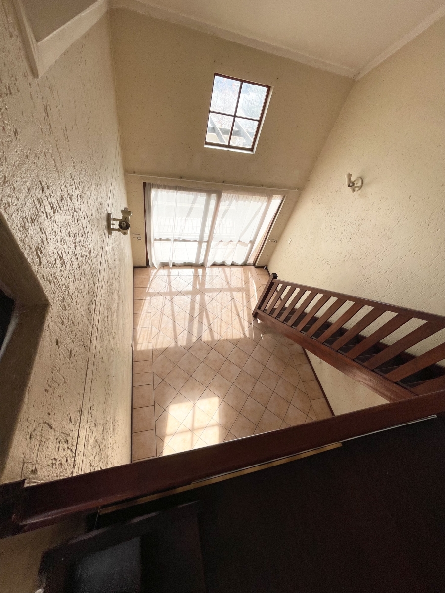 To Let 1 Bedroom Property for Rent in Sunninghill Gauteng
