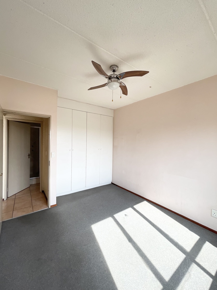 To Let 1 Bedroom Property for Rent in Sunninghill Gauteng
