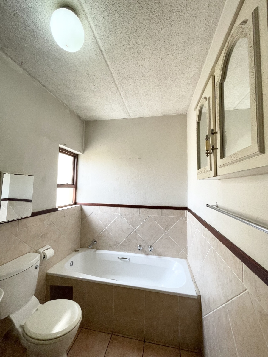 To Let 1 Bedroom Property for Rent in Sunninghill Gauteng
