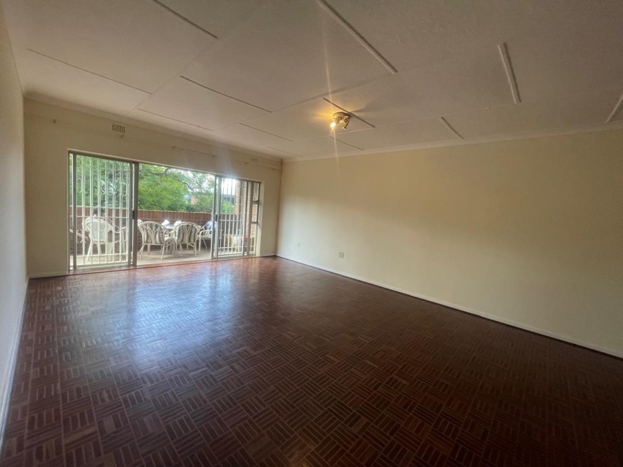 To Let 2 Bedroom Property for Rent in Illovo Gauteng