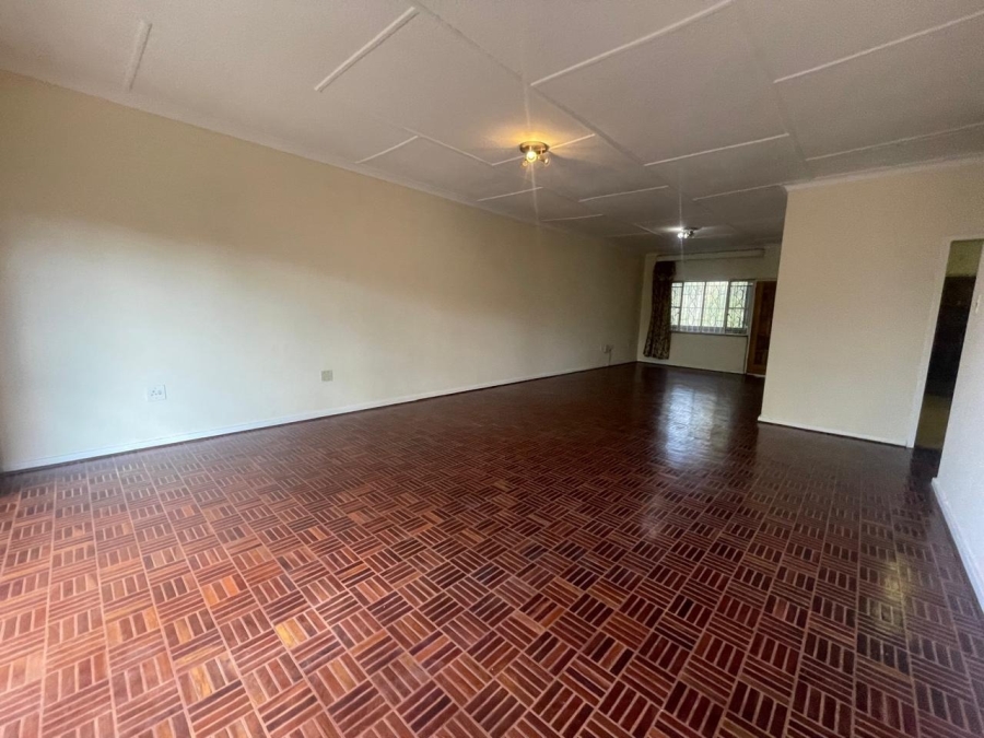 To Let 2 Bedroom Property for Rent in Illovo Gauteng
