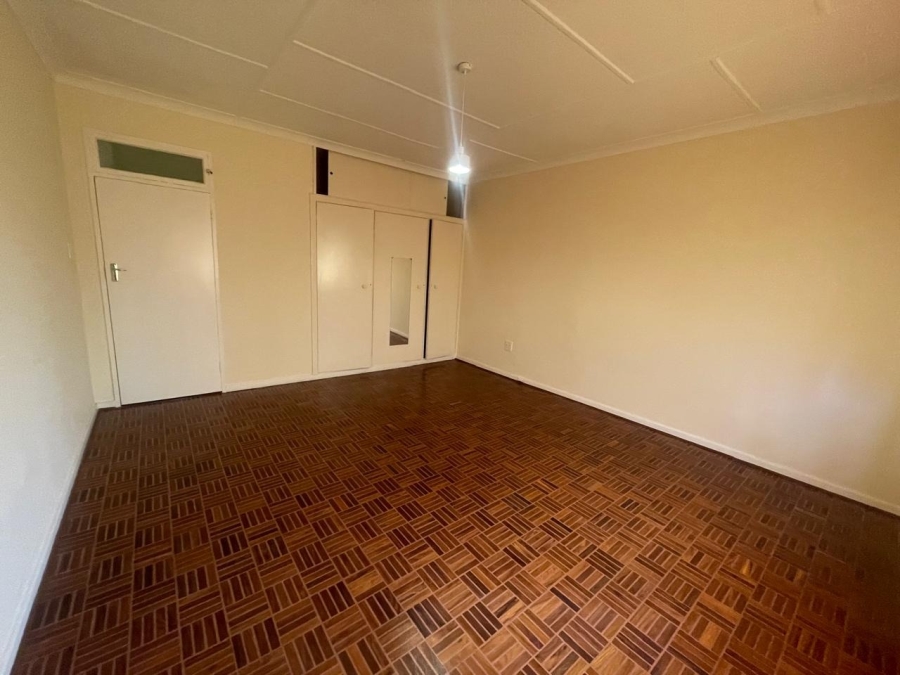 To Let 2 Bedroom Property for Rent in Illovo Gauteng