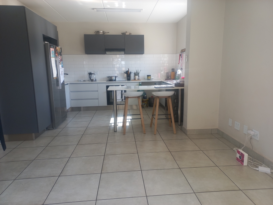 3 Bedroom Property for Sale in Raslouw Gauteng