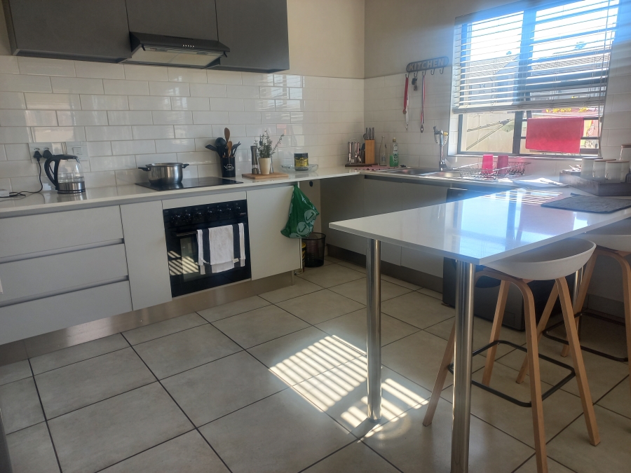 3 Bedroom Property for Sale in Raslouw Gauteng