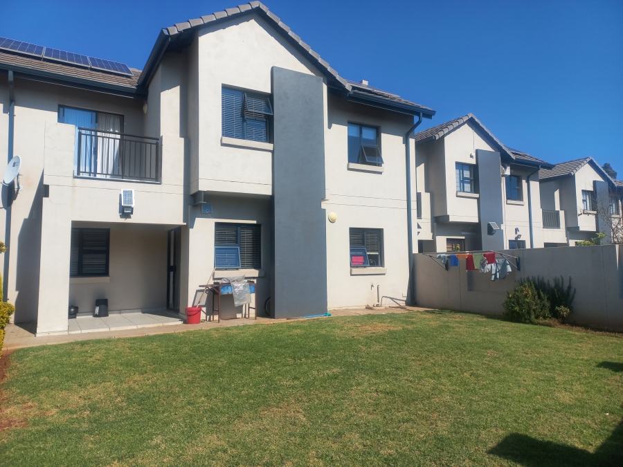 3 Bedroom Property for Sale in Raslouw Gauteng
