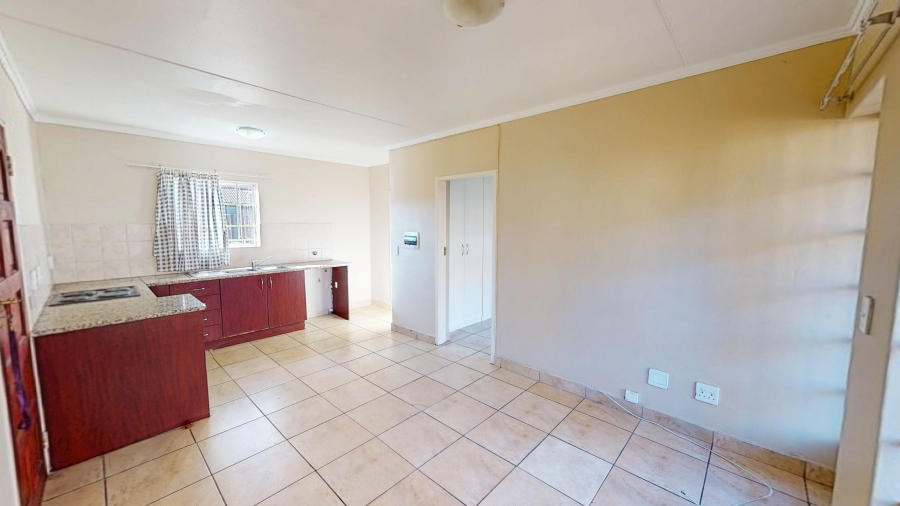 1 Bedroom Property for Sale in Andeon AH Gauteng