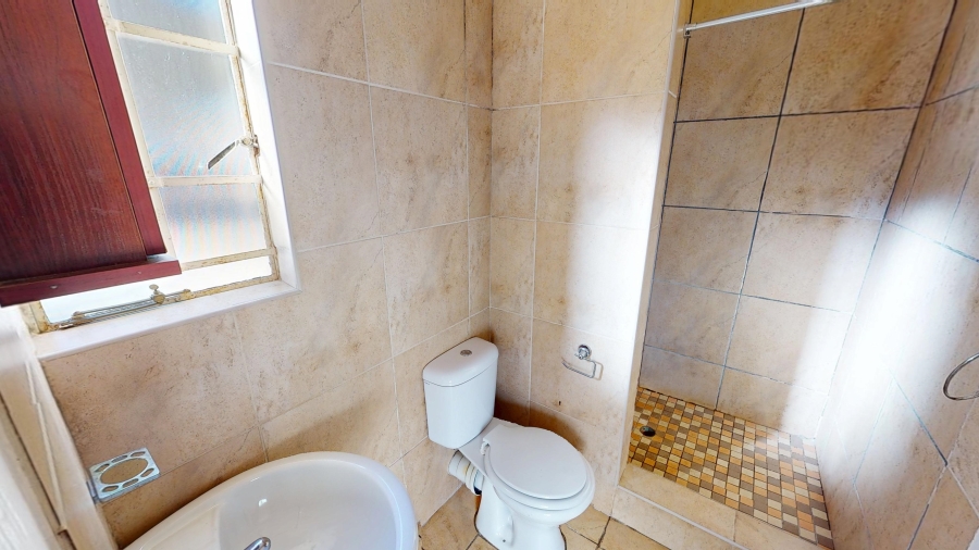 1 Bedroom Property for Sale in Andeon AH Gauteng