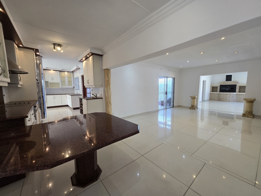 4 Bedroom Property for Sale in Erasmia Gauteng