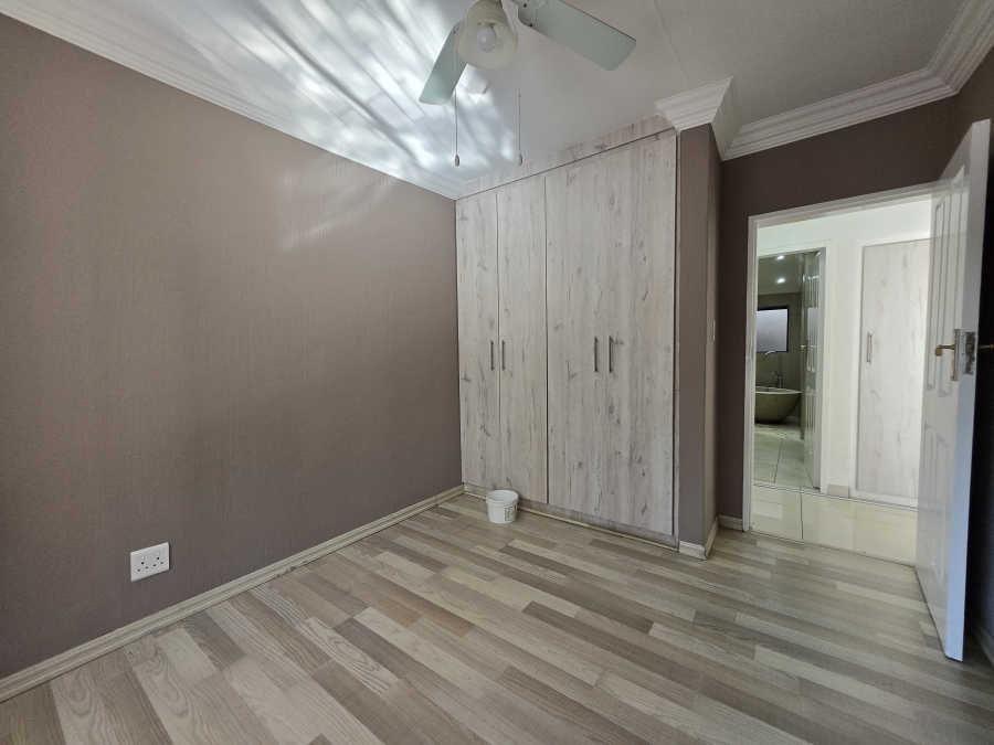 4 Bedroom Property for Sale in Erasmia Gauteng
