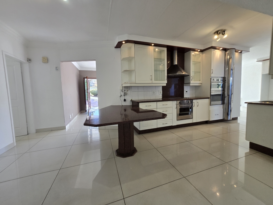 4 Bedroom Property for Sale in Erasmia Gauteng