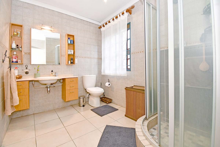 4 Bedroom Property for Sale in Sydenham Gauteng