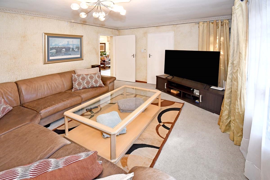 4 Bedroom Property for Sale in Sydenham Gauteng