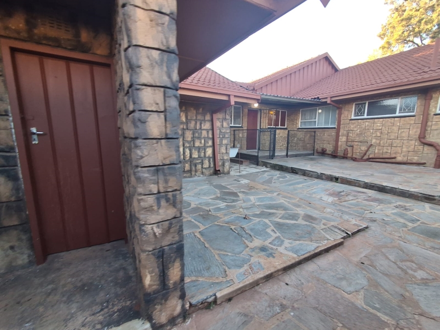 3 Bedroom Property for Sale in Greenhills Gauteng