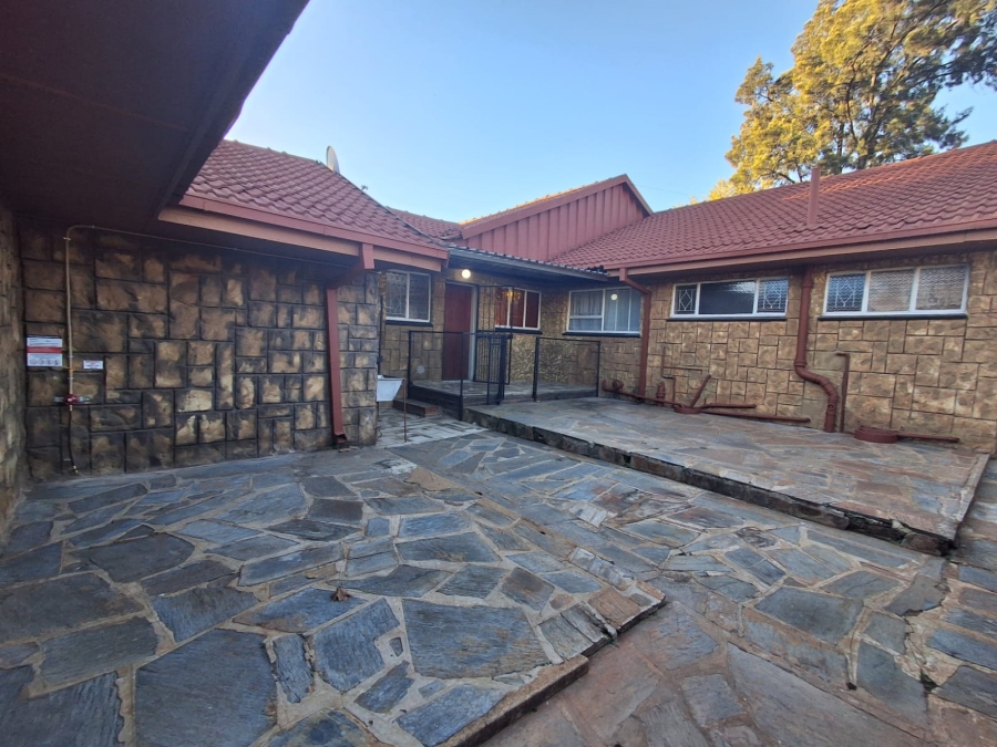 3 Bedroom Property for Sale in Greenhills Gauteng