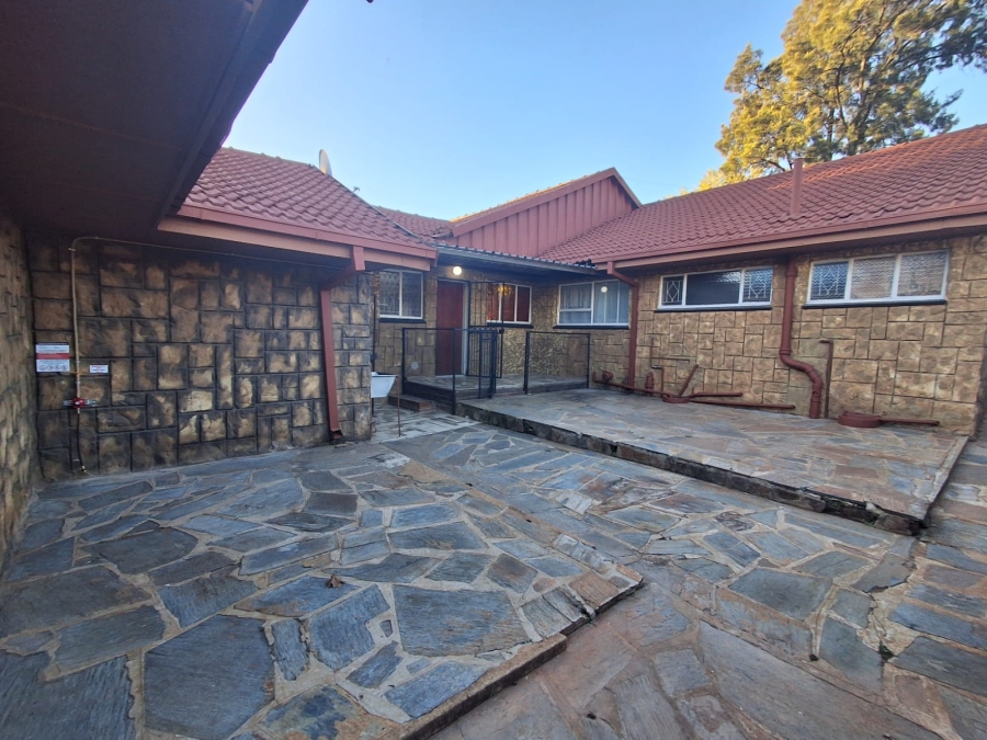 3 Bedroom Property for Sale in Greenhills Gauteng