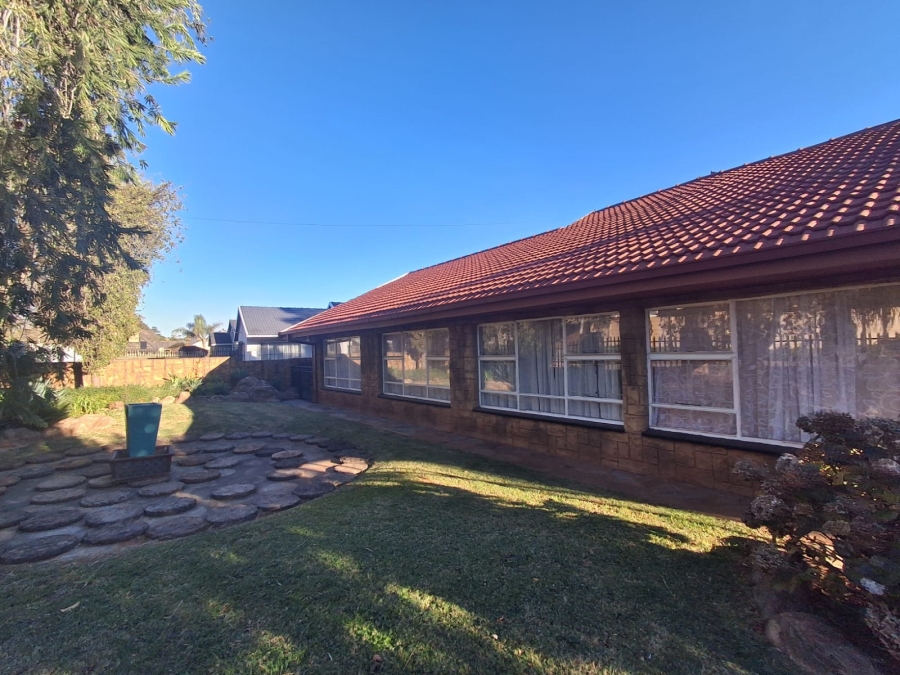 3 Bedroom Property for Sale in Greenhills Gauteng