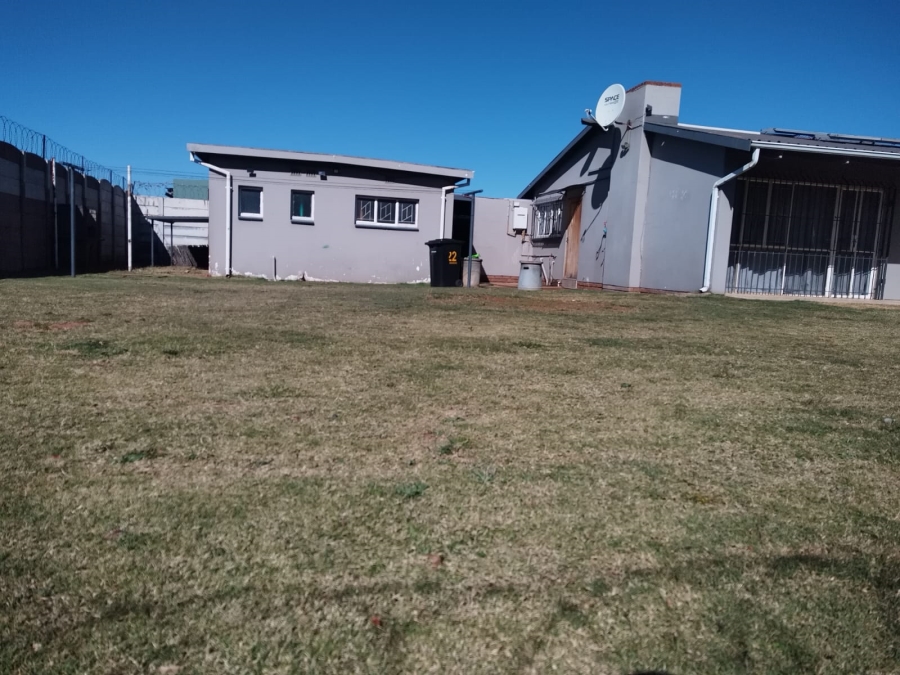 3 Bedroom Property for Sale in Bonaero Park Gauteng