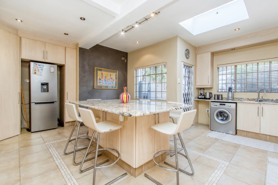 4 Bedroom Property for Sale in Blairgowrie Gauteng
