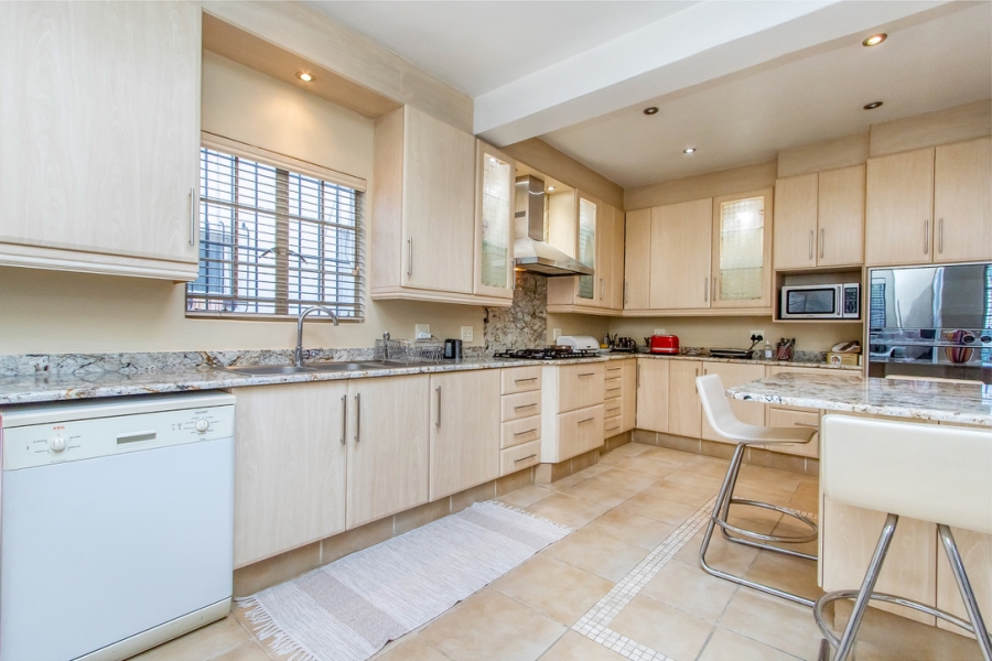 4 Bedroom Property for Sale in Blairgowrie Gauteng