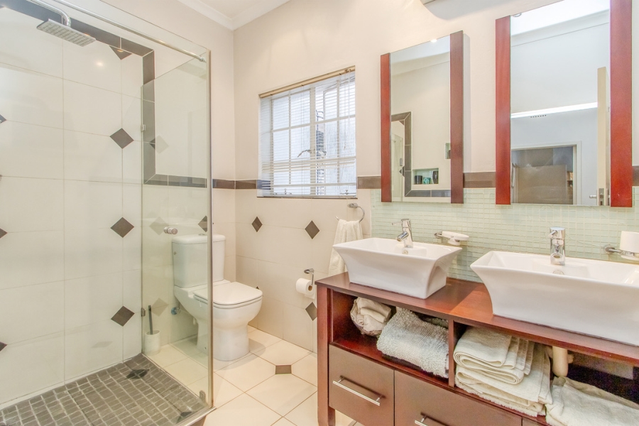 4 Bedroom Property for Sale in Blairgowrie Gauteng