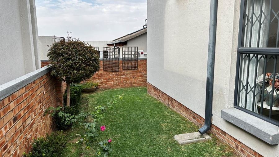 4 Bedroom Property for Sale in Summerset Gauteng