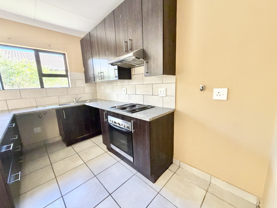 3 Bedroom Property for Sale in Noordwyk Gauteng