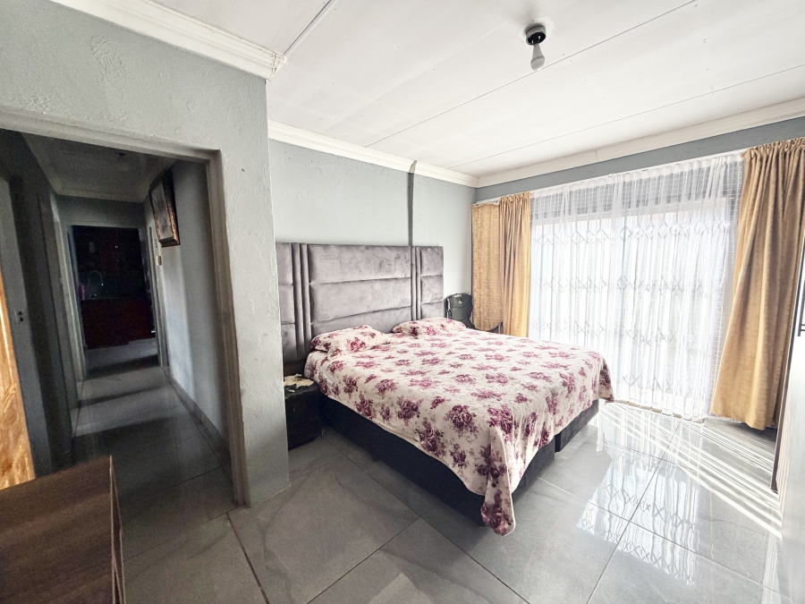 3 Bedroom Property for Sale in Philip Nel Park Gauteng
