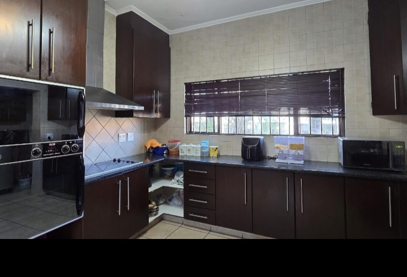 4 Bedroom Property for Sale in Amberfield Ridge Gauteng