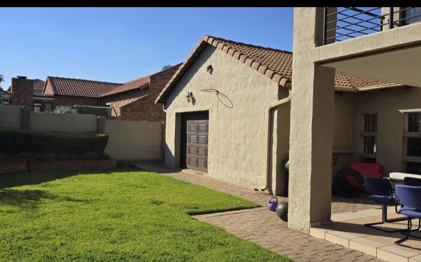 4 Bedroom Property for Sale in Amberfield Ridge Gauteng
