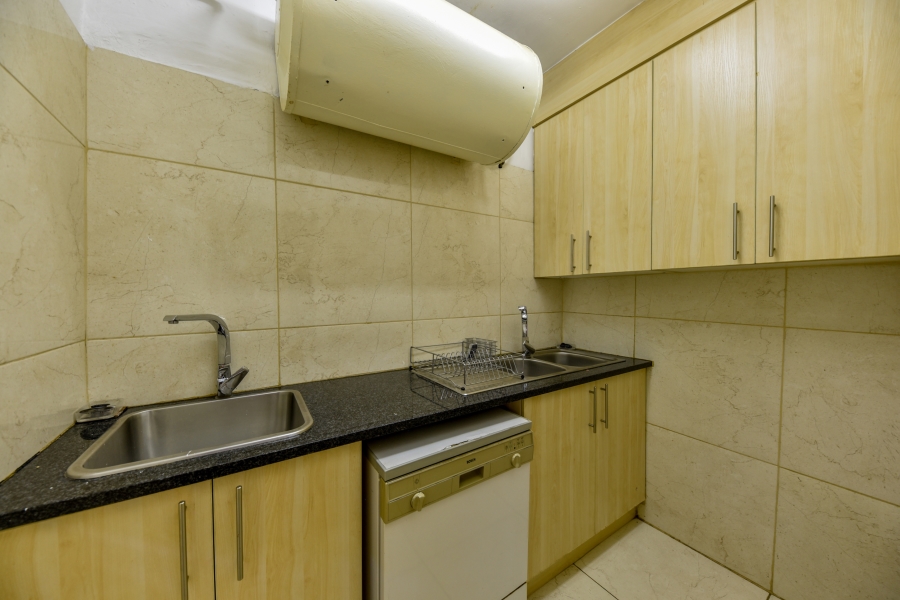 3 Bedroom Property for Sale in Muckleneuk Gauteng