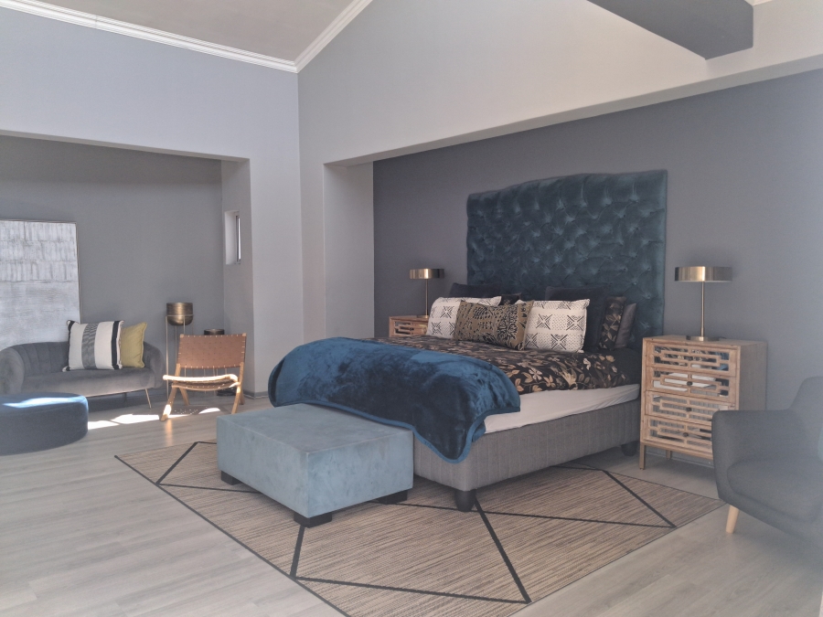 4 Bedroom Property for Sale in Greenstone Hill Gauteng