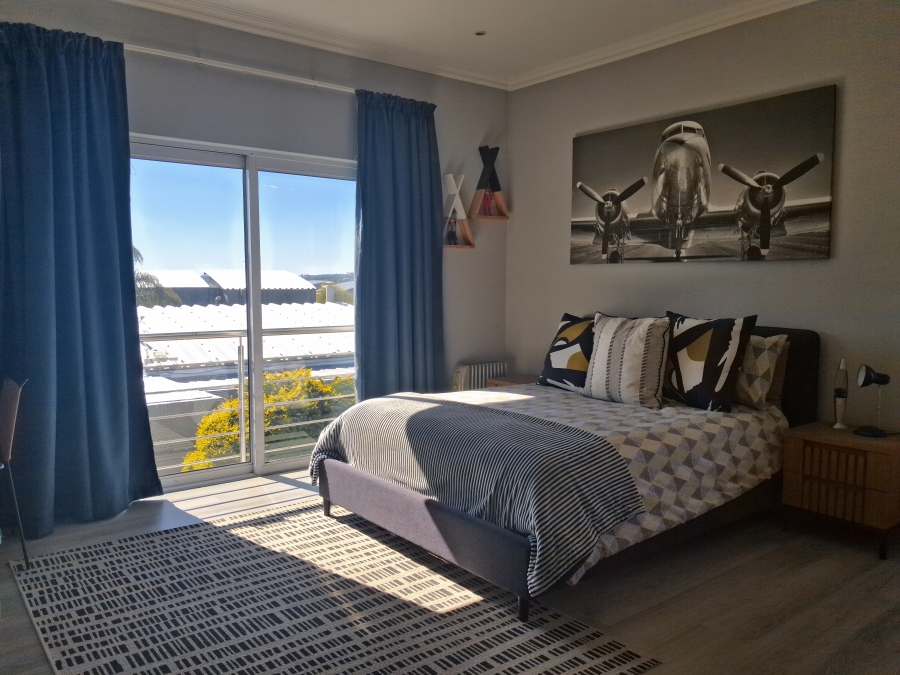 4 Bedroom Property for Sale in Greenstone Hill Gauteng