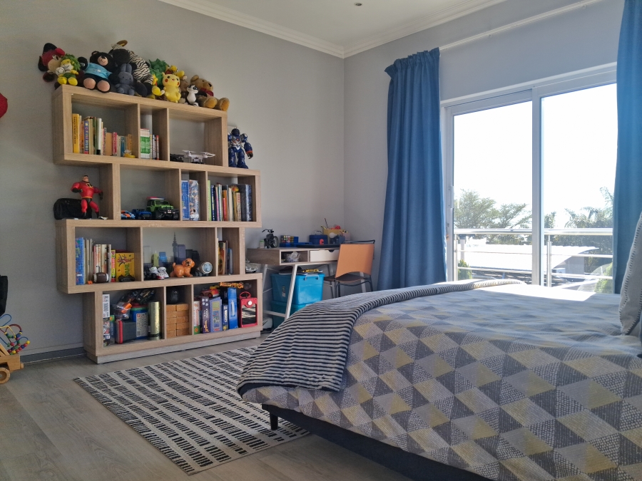 4 Bedroom Property for Sale in Greenstone Hill Gauteng