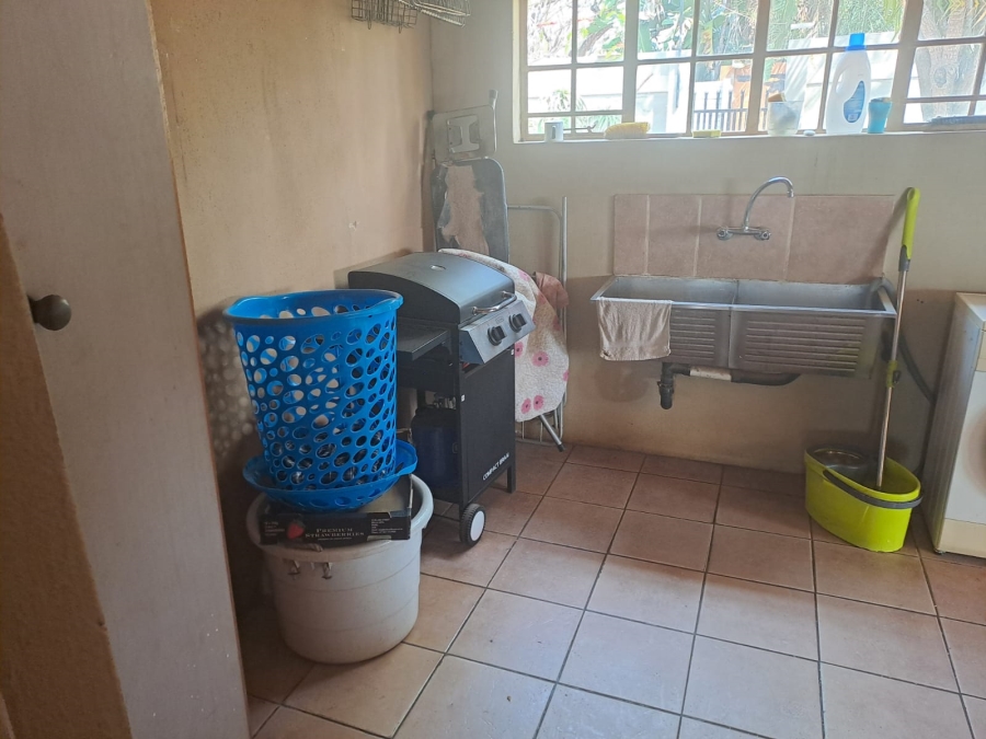 3 Bedroom Property for Sale in Kameeldrift East Gauteng