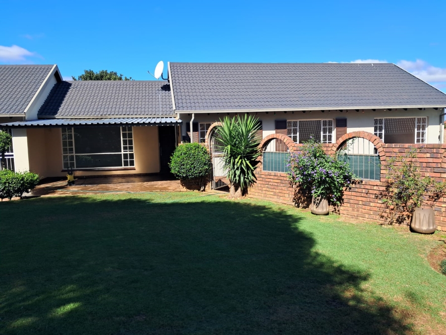 3 Bedroom Property for Sale in Rietvallei AH Gauteng