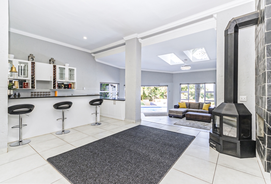 4 Bedroom Property for Sale in Mooikloof Equestrian Estate Gauteng