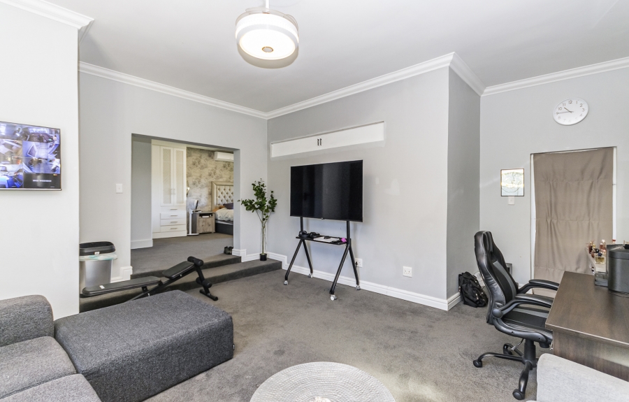4 Bedroom Property for Sale in Mooikloof Equestrian Estate Gauteng