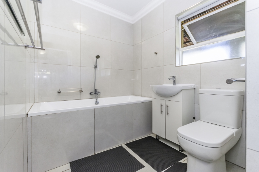 4 Bedroom Property for Sale in Mooikloof Equestrian Estate Gauteng