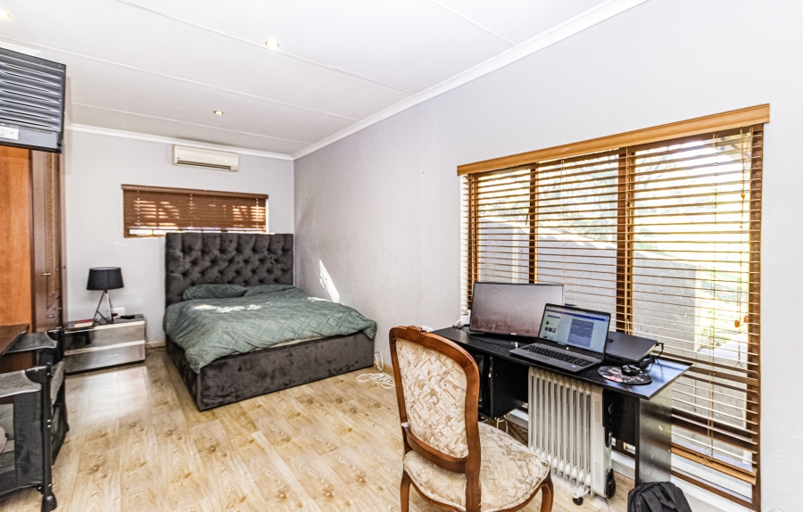 4 Bedroom Property for Sale in Mooikloof Equestrian Estate Gauteng
