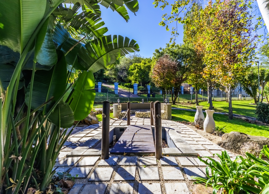 4 Bedroom Property for Sale in Mooikloof Equestrian Estate Gauteng