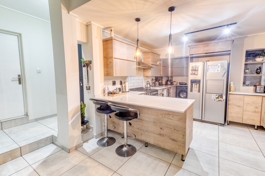 4 Bedroom Property for Sale in Noordhang Gauteng