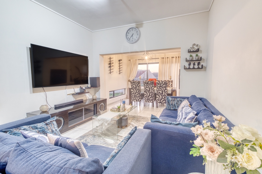 4 Bedroom Property for Sale in Noordhang Gauteng