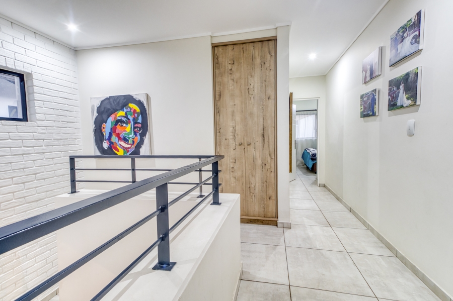 4 Bedroom Property for Sale in Noordhang Gauteng