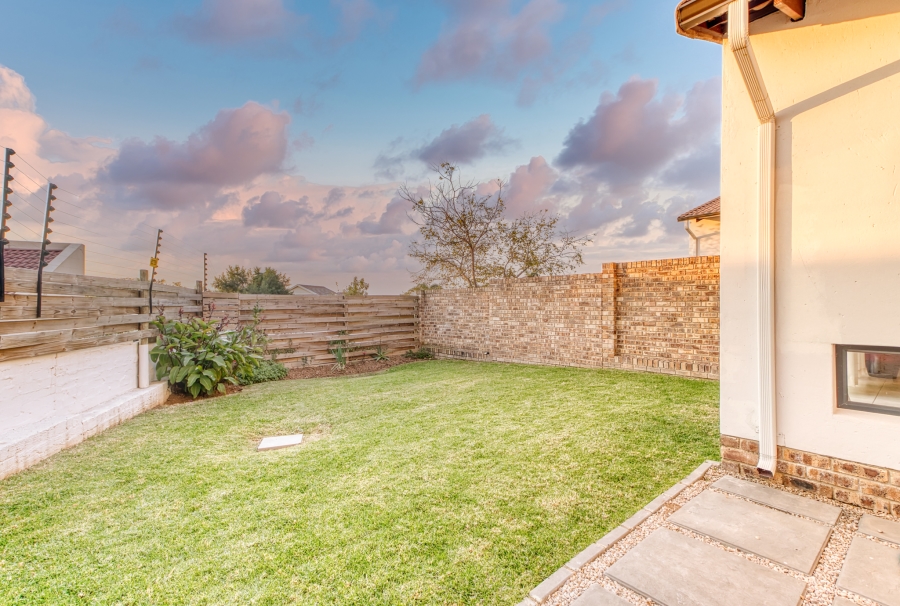 4 Bedroom Property for Sale in Noordhang Gauteng