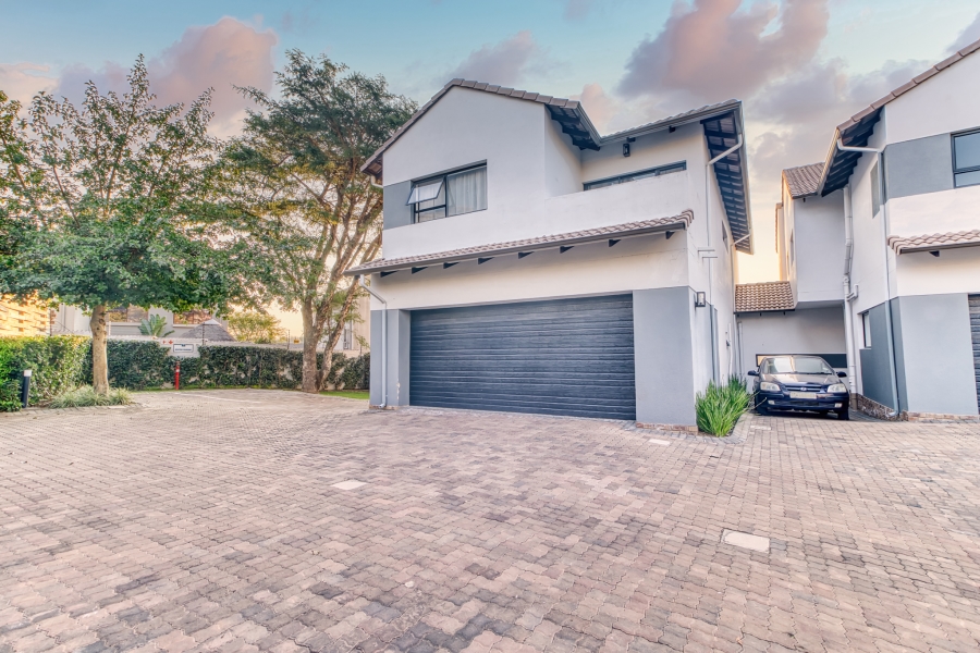4 Bedroom Property for Sale in Noordhang Gauteng